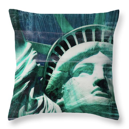 Lady Liberty - Throw Pillow - SEVENART STUDIO